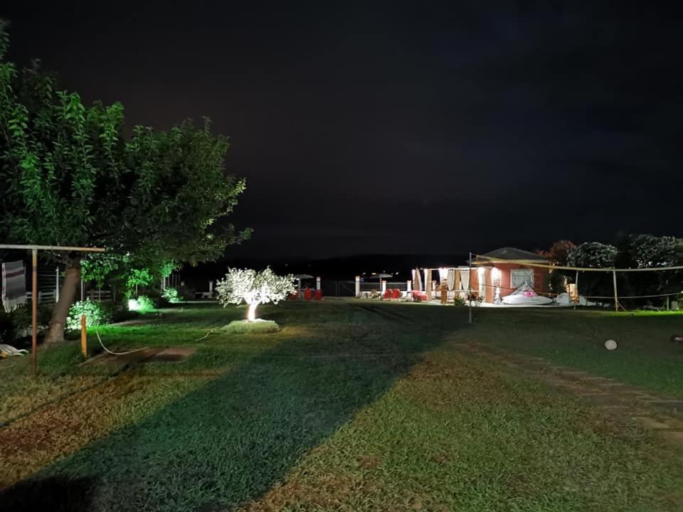 Biscoutsis Apartments & Studios กาวอส ภายนอก รูปภาพ