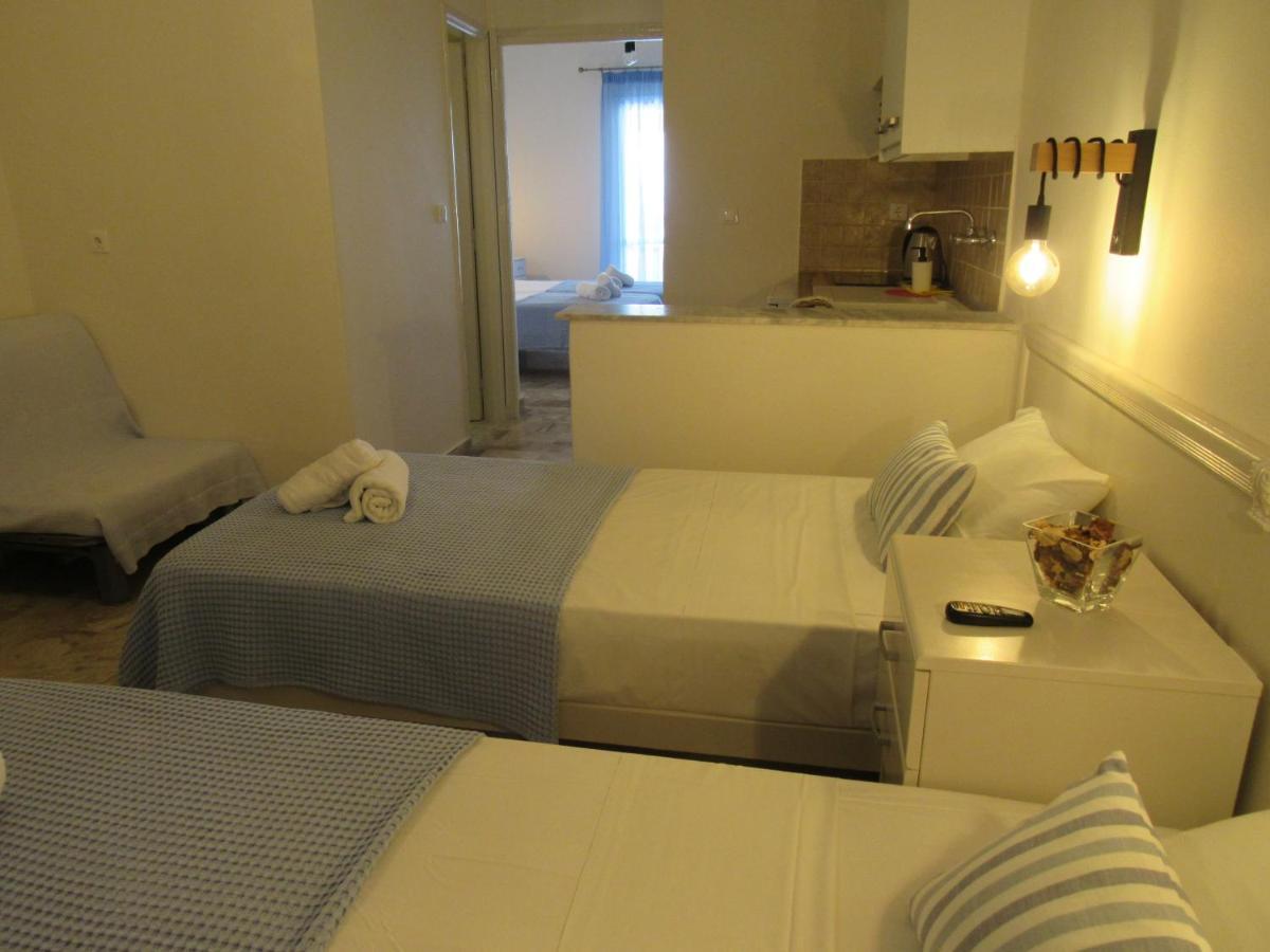 Biscoutsis Apartments & Studios กาวอส ภายนอก รูปภาพ